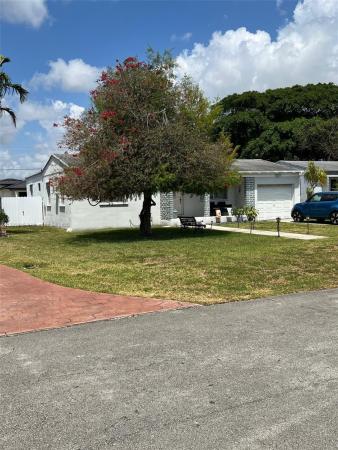 Hialeah Golf Course, 288 Pocatella St, Miami Springs, Florida 33166, image 2