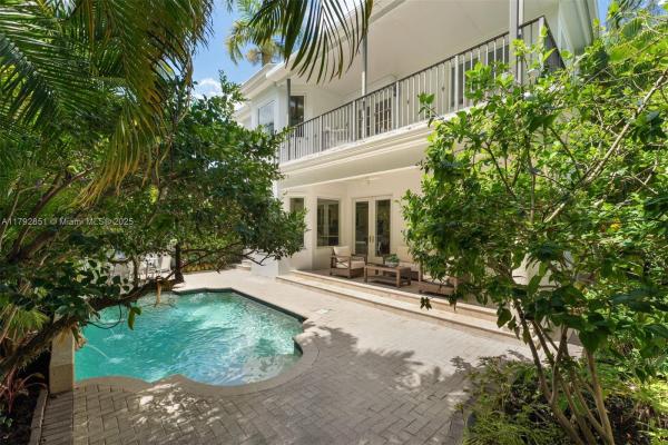 University Place, 7251 SW 47th Ct, Coral Gables, Florida 33143, image 3