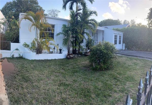 Bellaire, 40 NE 49th St, Miami, Florida 33137, image 1