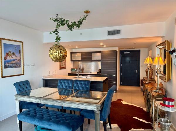 Epic Hotel & Residences, 200 Biscayne Boulevard Way #4109, Miami, Florida 33131, image 1