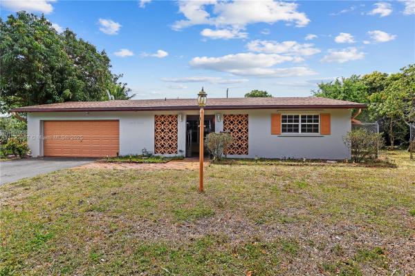 Plantation Park, 5200 SW 3rd St, Plantation, Florida 33317, image 1