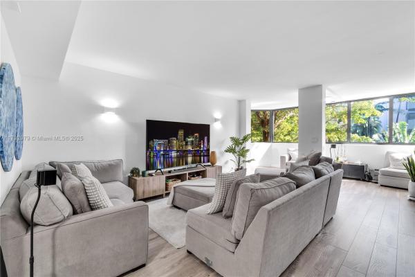 Botanica At Key Colony, 121 Crandon Blvd #256, Key Biscayne, Florida 33149, image 1