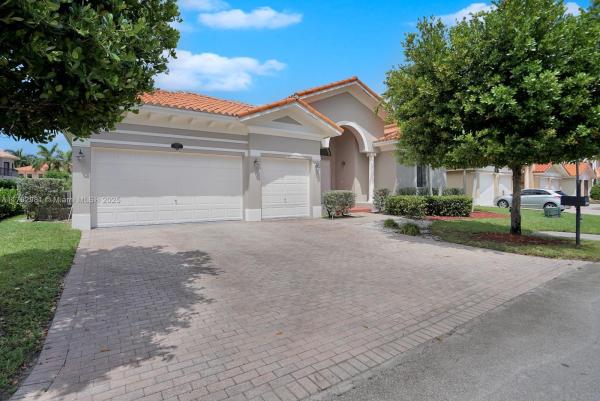 Cutler Cay, 7871 SW 195th Ter, Cutler Bay, Florida 33157, image 1