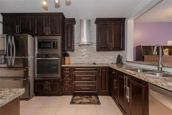 The Provinces Of Pierpointe At Pembroke Lakes, 11733 NW 11th St, Pembroke Pines, Florida 33026, image 1