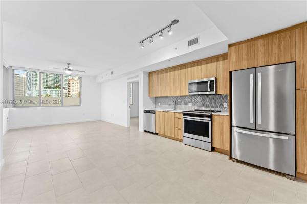 The Watermarc At Biscayne Bay, 2150 N Bayshore Dr #0210, Miami, Florida 33137, image 1