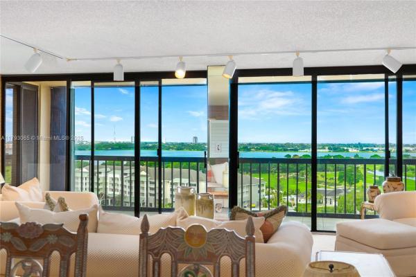 The Envoy, 2450 Presidential Way #1607, West Palm Beach, Florida 33401, image 1