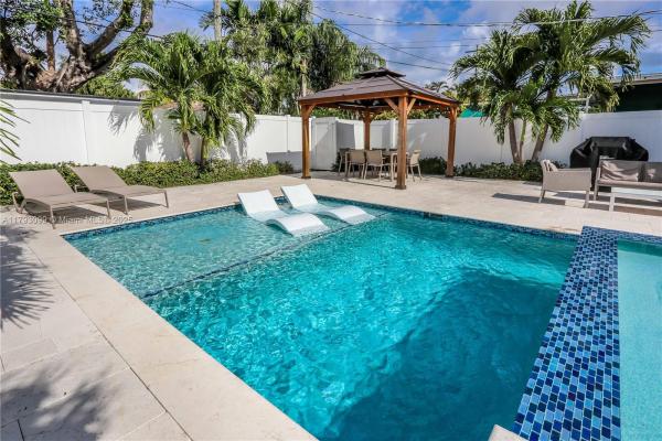 Hollywood Lakes, 1535 Hollywood Blvd, Hollywood, Florida 33020, image 1