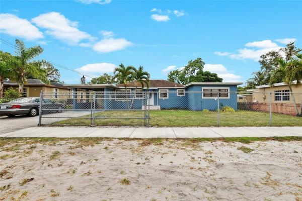 Golden Glades Park, 2870 NW 169th Ter, Miami Gardens, Florida 33056, image 1