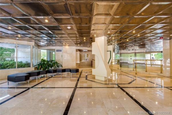 Octagon Towers, 1881 Washington Ave #8C, Miami Beach, Florida 33139, image 1