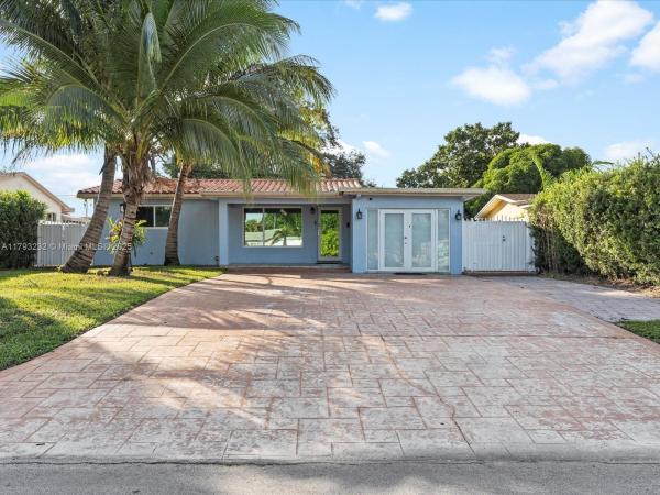 6820 SW 9th St, Pembroke Pines, Florida 33023, image 1