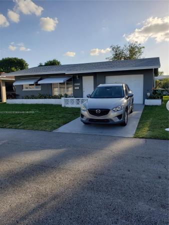 Mainlands Of Tamarac Lakes, 4812 NW 49th Pl, Tamarac, Florida 33319, image 1