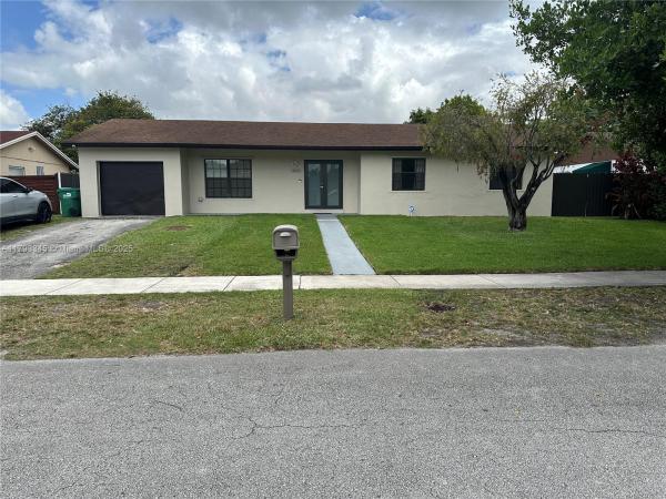 11015 SW 158th Ter, Unincorporated Dade County, Florida 33157, image 1
