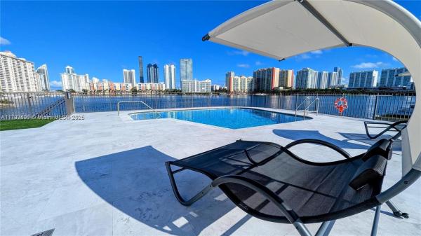 Pelican Landing, 4000 NE 168th St #107A, North Miami Beach, Florida 33160, image 1