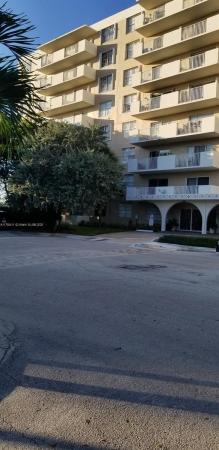 Island Place At North Bay Village, 1455 N Treasure Dr #1K, North Bay Village, Florida 33141, image 1