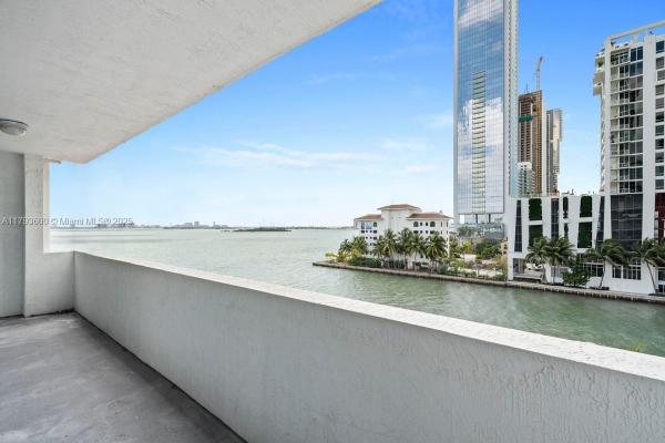 Moon Bay Of Miami, 500 NE 29th St #606, Miami, Florida 33137, image 1