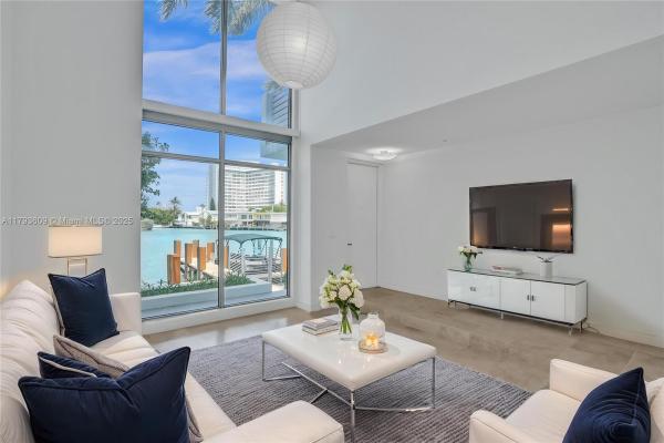 Avanti, 171 N Shore Dr #171-1, Miami Beach, Florida 33141, image 1