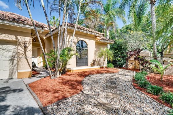 Le Cristal, 11675 Berry Dr, Cooper City, Florida 33026, image 1