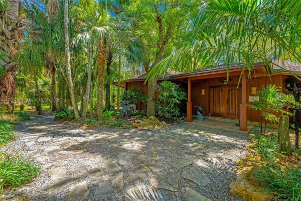 22800 SW 157th Ave, Unincorporated Dade County, Florida 33170, image 1