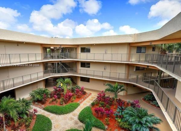 8005 SW 107th Ave #118, Unincorporated Dade County, Florida 33173, image 1