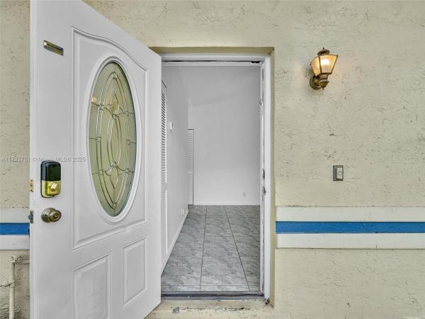 Key North, 5201 SW 31st Ave #130, Dania Beach, Florida 33312, image 2