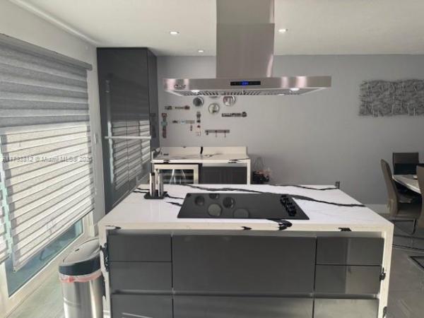 Monterrey, 18888 NW 52nd Pl, Miami Gardens, Florida 33055, image 2