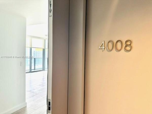 Brickell Heights West, 55 SW 9th St #4008, Miami, Florida 33130, image 1