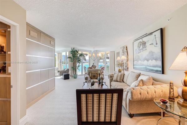Hidden Bay, 3370 NE 190th St #313, Aventura, Florida 33180, image 3