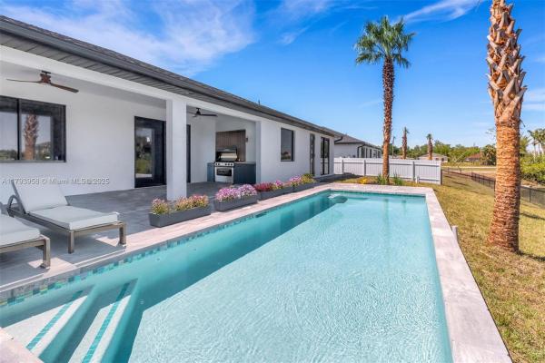 1316 NE 33rd St, Cape Coral, Florida 33909, image 1