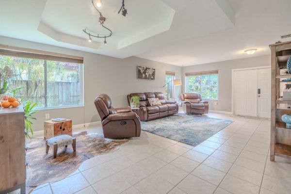 Monterey Lakes, Cutler Bay, Florida 33189, image 2