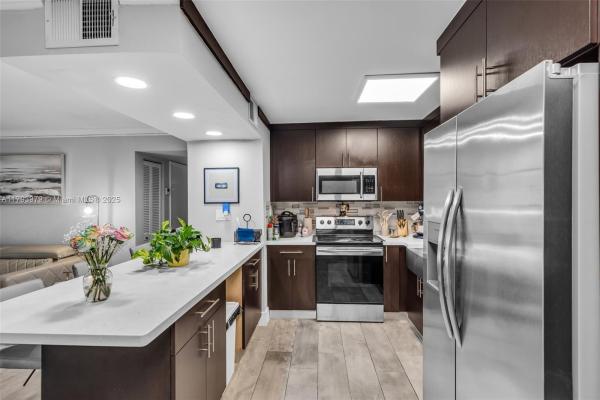 7215 Miami Lakes Dr #A20, Miami Lakes, Florida 33014, image 2