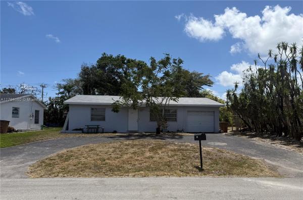 North Broward Highlands, 660 SW 14th Pl, Deerfield Beach, Florida 33441, image 1