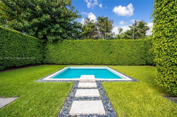 La Gorce Golf, 5460 Alton Rd, Miami Beach, Florida 33140, image 1