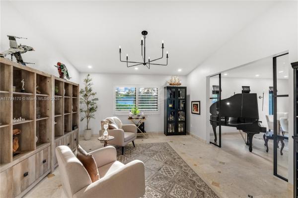 Clover, 10620 SW 127th St, Kendall, Florida 33176, image 3