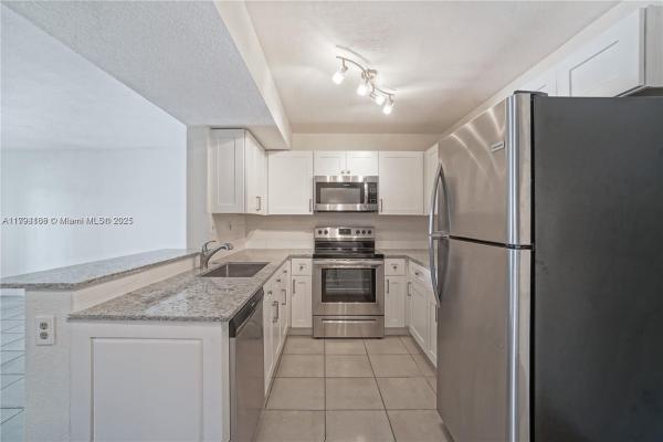 Pembroke Pines, Florida 33025, image 1