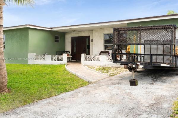 Oriole Estates, 3921 NW 33rd Ter, Lauderdale Lakes, Florida 33309, image 3