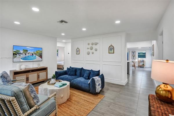 Lloyd Estates, 3295 NW 6th Ave, Oakland Park, Florida 33309, image 1