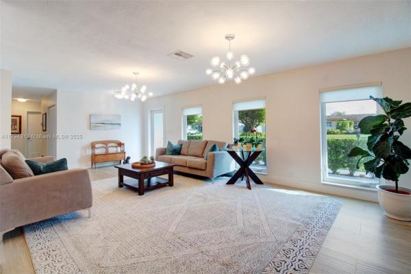 Pine Shore, 10861 SW 126th St, Kendall, Florida 33176, image 2