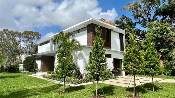 American Townsites, 5909 SW 76th St, South Miami, Florida 33143, image 3
