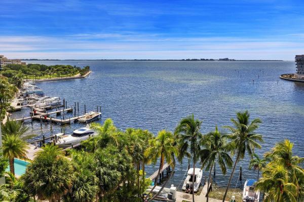 1600 S Bayshore Ln #8-D, Miami, Florida 33133, image 1