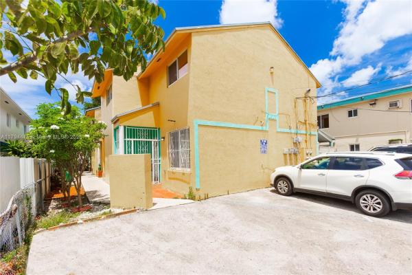 1613 NW 16th St #B, Miami, Florida 33125, image 3