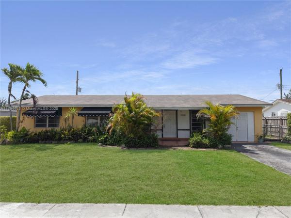 12030 SW 41st Dr, Unincorporated Dade County, Florida 33175, image 1