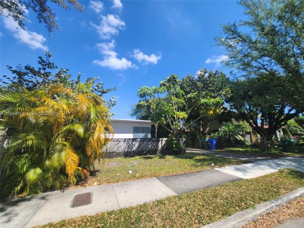 South Vedado, 2323 SW 20th St, Miami, Florida 33145, image 1