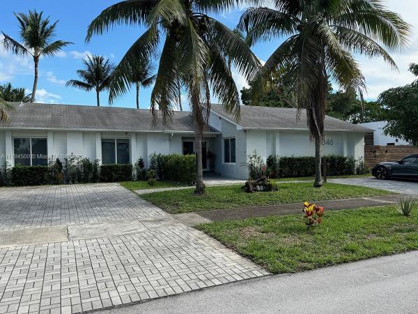 1846 NE 211th Ln, Miami, Florida 33179, image 1