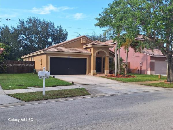 Walden Lake, 20401 SW 1st St, Pembroke Pines, Florida 33029, image 1
