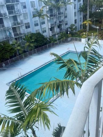 488 NW 165th St Rd #B-512, Unincorporated Dade County, Florida 33169, image 1