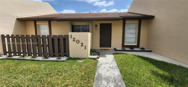 Devon Aire Villas, 12021 SW 110th Street Cir E, The Crossings, Florida 33186, image 1