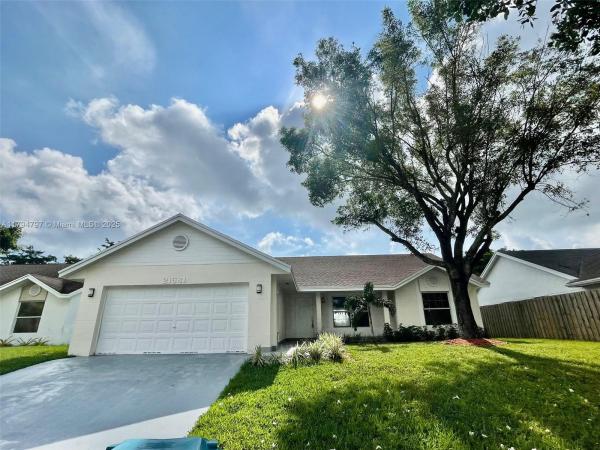 Laguna Pointe, 21681 SW 97th Ct #21681, Cutler Bay, Florida 33190, image 1