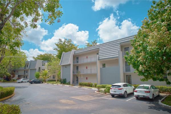 Lime Bay, 9150 Lime Bay Blvd #201, Tamarac, Florida 33321, image 2