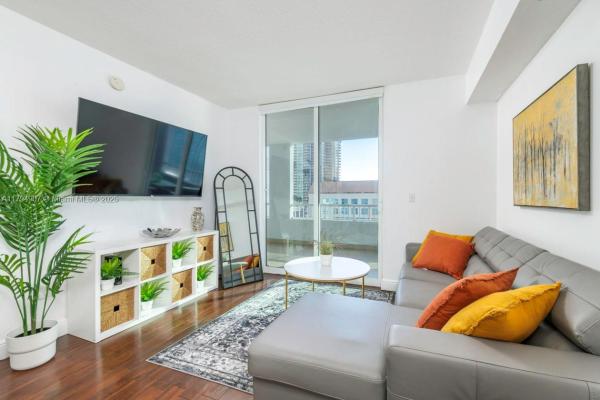 The Sail On Brickell, 170 SE 14th St #1905, Miami, Florida 33131, image 1