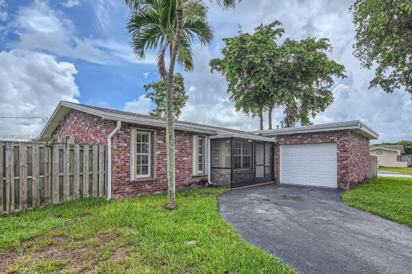 Sunrise Golf Village, 4220 NW 114th Ave, Sunrise, Florida 33323, image 1